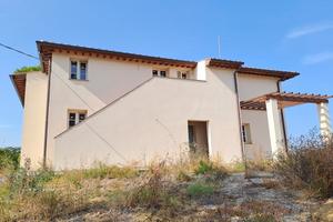 Villetta in campagna Pontedera Pisa