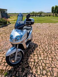 Yamaha XC 300 - 2005