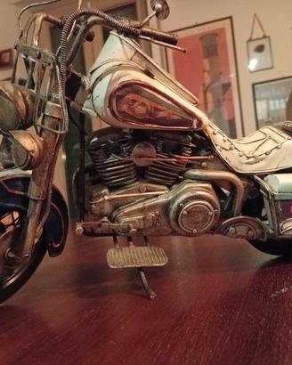 Modellino moto custom