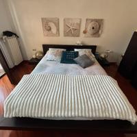 Letto matrimoniale wenge’ con comodini