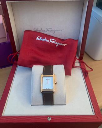 Orologio di ferragamo donna