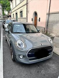mini Cooper D 5 porte