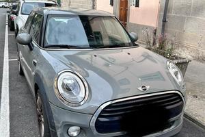 mini Cooper D 5 porte