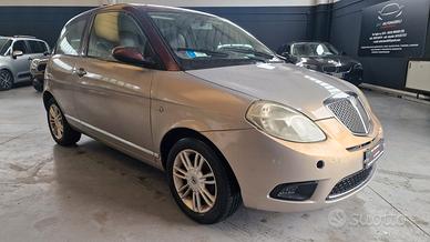 Lancia Ypsilon 1.3 MJT 75 CV Argento