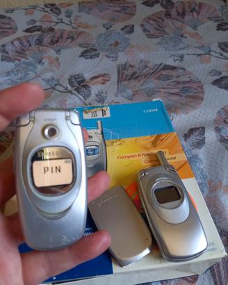 Cellulari Samsung SGH-E600 e SGH-S300M