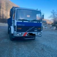 Autocarro due assi