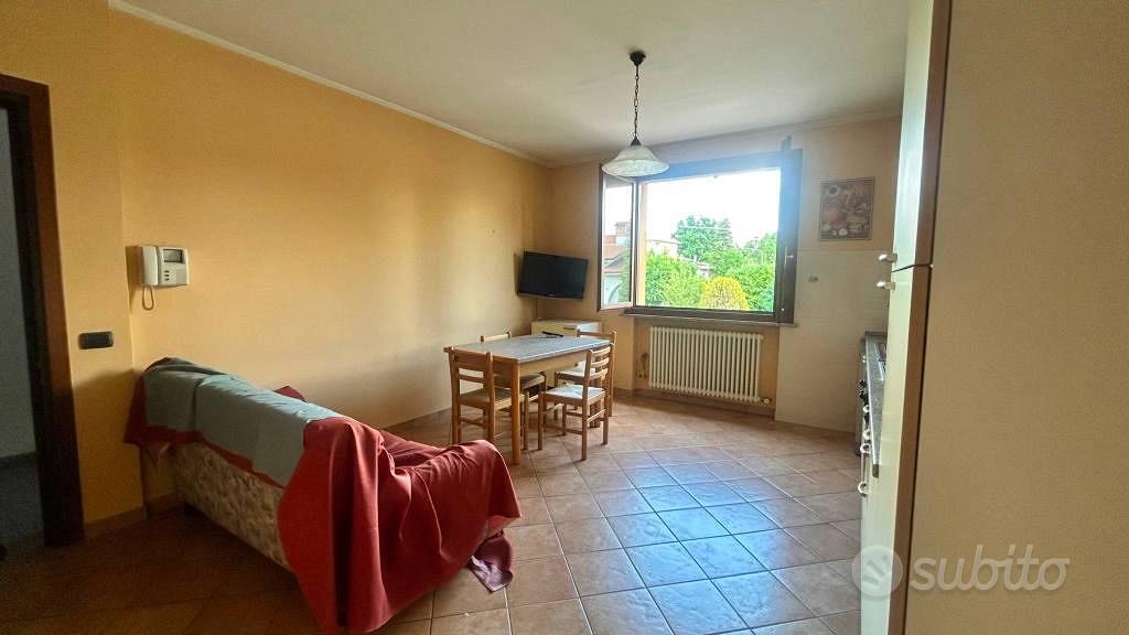 Appartamento – RE - Vista 3