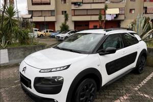 CITROËN C4 CACTUS 1.6 BLUEHDI 100 SHINE