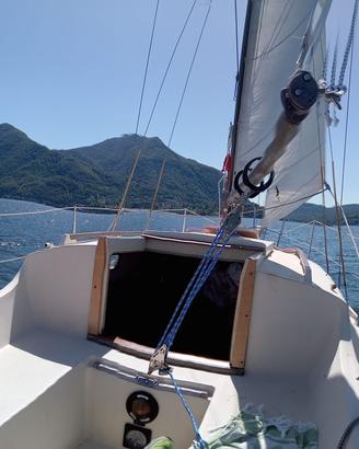 Barca a vela Nautica 24 - 7,35 mt / motore Mercury