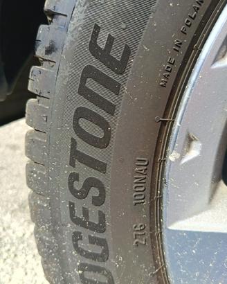 4 gomme Bridgestone Turanza 225/55R17  4 STAGIONI