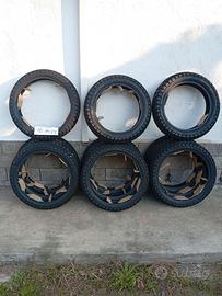 Gomme da moto. 