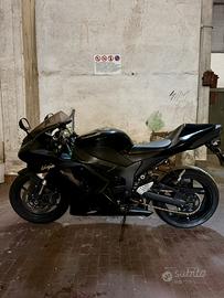 Kawasaki Ninja ZX6R