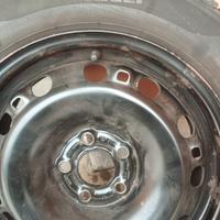 gomme invernali 185/60/15