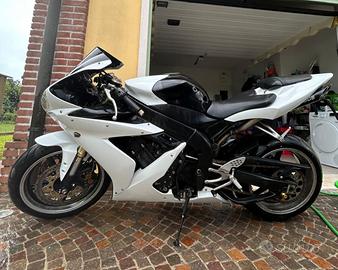 Yamaha YZF R1 - 2005