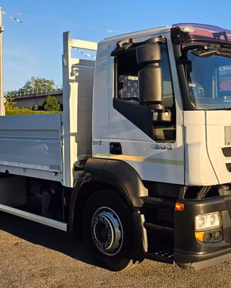 IVECO STRALIS 360 TRASPORTO MACCHINE OPERATRICI