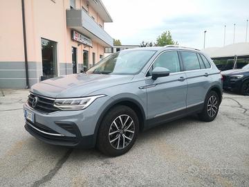 Volkswagen Tiguan 2.0 TDI 150 CV SCR DSG Life ***T
