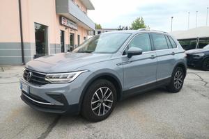 Volkswagen Tiguan 2.0 TDI 150 CV SCR DSG Life ***T