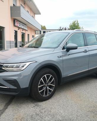 Volkswagen Tiguan 2.0 TDI 150 CV SCR DSG Life ***T