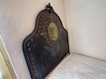 Letto antico in ferro battuto