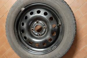 4 CERCHI IN FERRO FORD  6 X 15