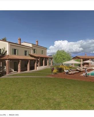 CASOLARE CON QUATTRO ETTARI DI TERRENO