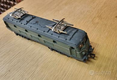 Locomotiva elettrica Lima scala H0 codice 8025