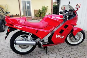 Honda VFR 750 - 1989
