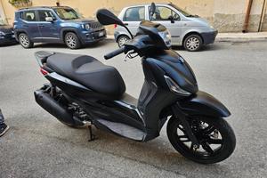 Piaggio Beverly 300 beverly 300 hpe uni