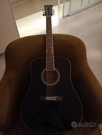 Chitarra acustica 
