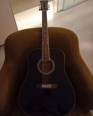 Chitarra acustica 