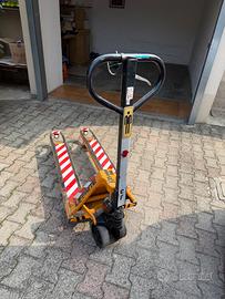 Transpallet portata 2300 kg