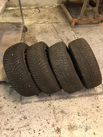Gomme neve Goodyear 205 55 R16