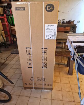frigorifero da incasso indesit IN D 2040 E