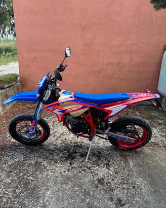 Motard 125