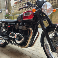 Triumph Bonneville T100 efi