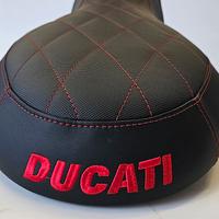 Rivestimento sella Ducati scrambler / desert sled