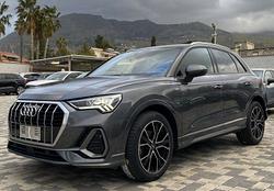 Audi Q3 S Line interno ed esterno 2.0 TDI 150...