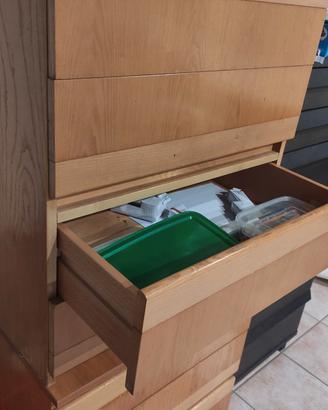 cassettiere in legno