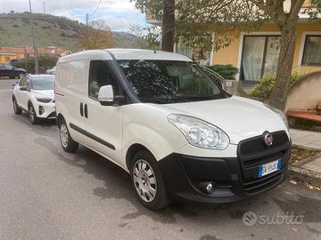 Doblo 1.6 mjt 105 Cv FATTURABILE IVA COMPRESA