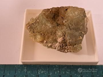 Minerale da collezione: Fluorite verde
