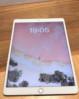 Apple iPad Pro 10.5" 256GB Wi-Fi + Cellular 2017