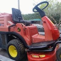 trattorino tagliaerba 