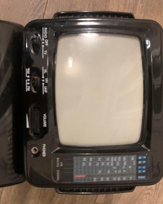 Mini televisore e radio