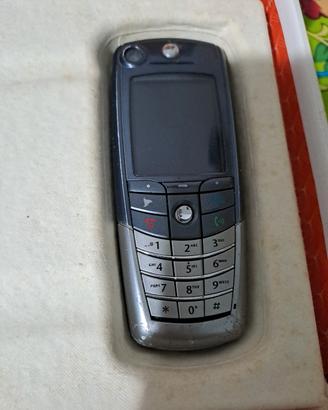 telefonino motorola A835 