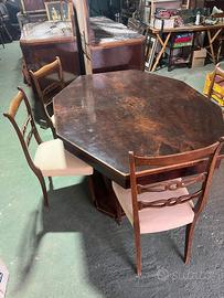 Tavolo e due credenze Art Deco