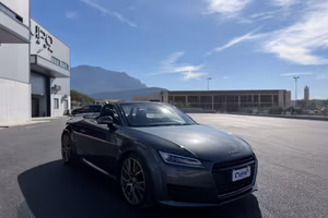 Audi TT Roadster 2.0 TDI ultra S line