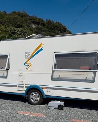 Knaus Sport Blu Line
