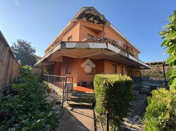 PORZIONE DI QUADRIFAMILIARE A MONTALTO DI CASTRO