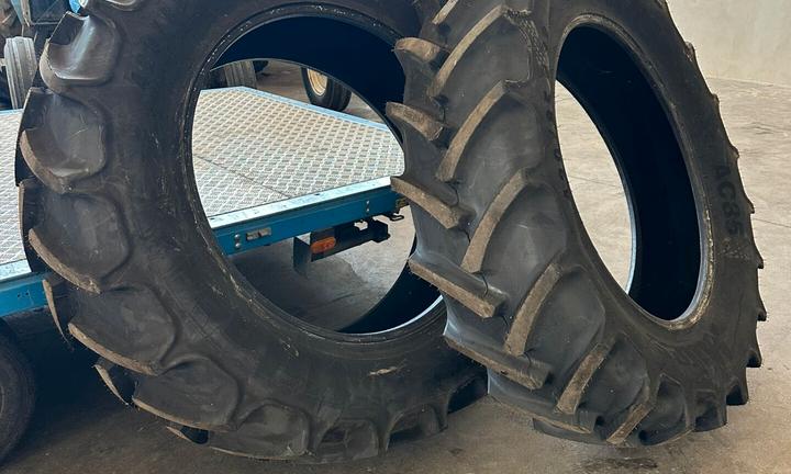 Ruote complete 420/85 R38 Mitas Nuove