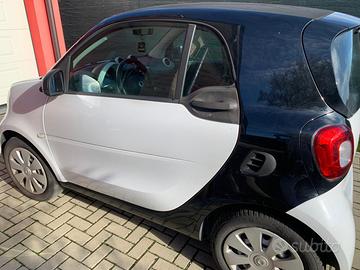 SMART FORTWO COUPE